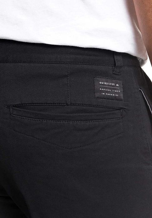 NOU! Pantaloni casual barbati Quiksilver Krandy Chino Pant