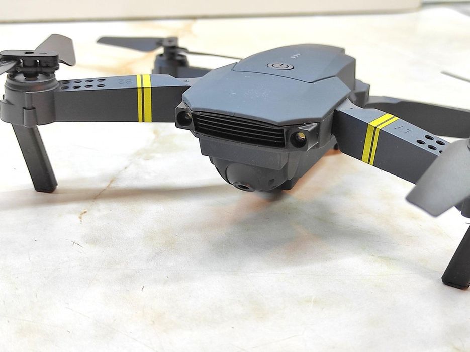 Квадрокоптер (дрон)