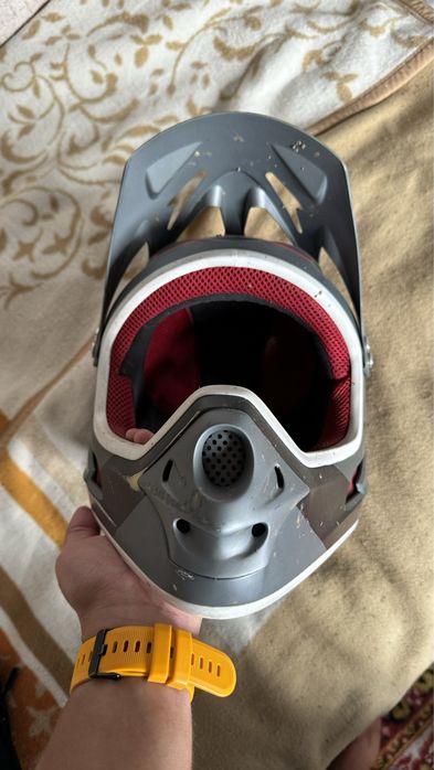 Шлем велосипедный или электробайка