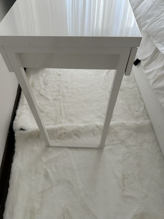 Бюро Ikea Besta Burs , бял гланц