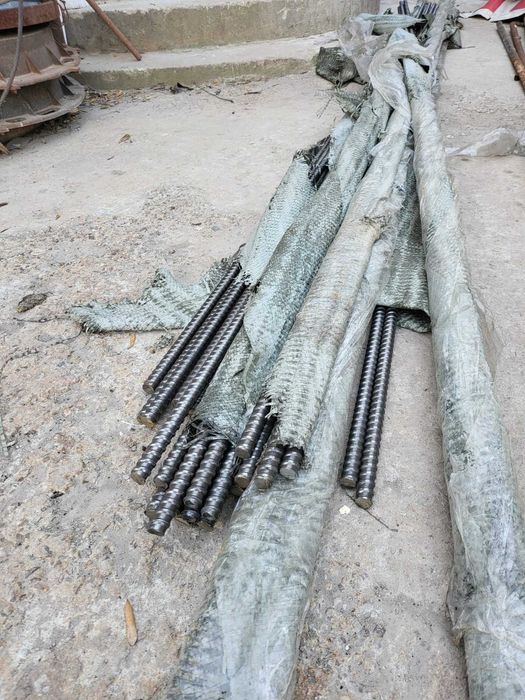 Шпилки 3м,гайки,трегери,телескопични  подпори