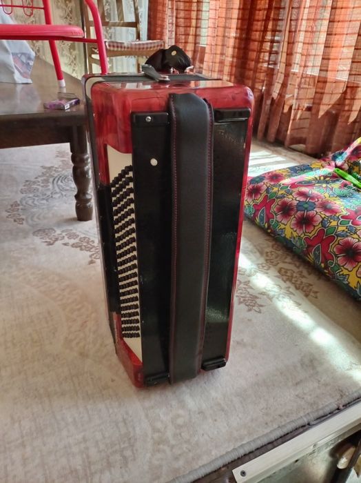 Баян германский роял стандарт