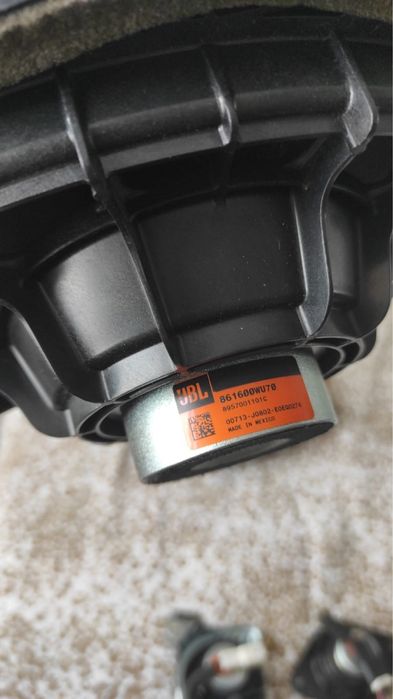 Автомагнитолы калонка камри 50 /55