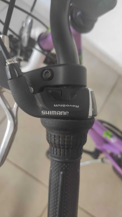 Велосипед юношески неизползвано.