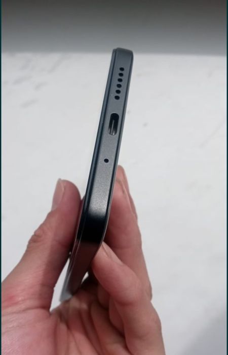Продам Xiaomi redmi 15 8/256