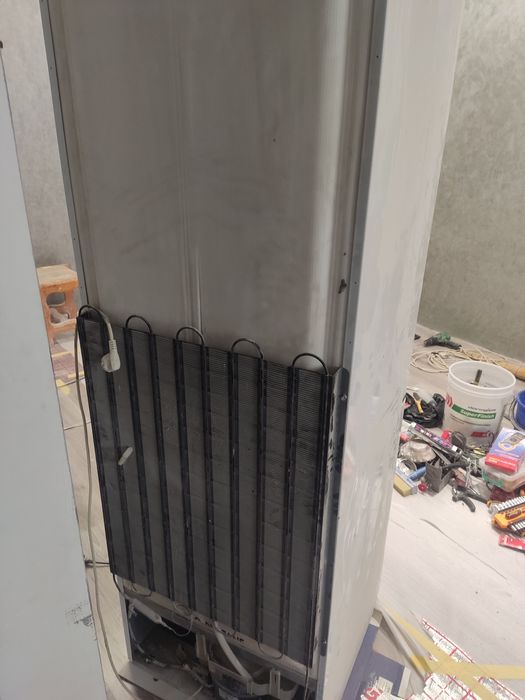 Холодильник Indesit