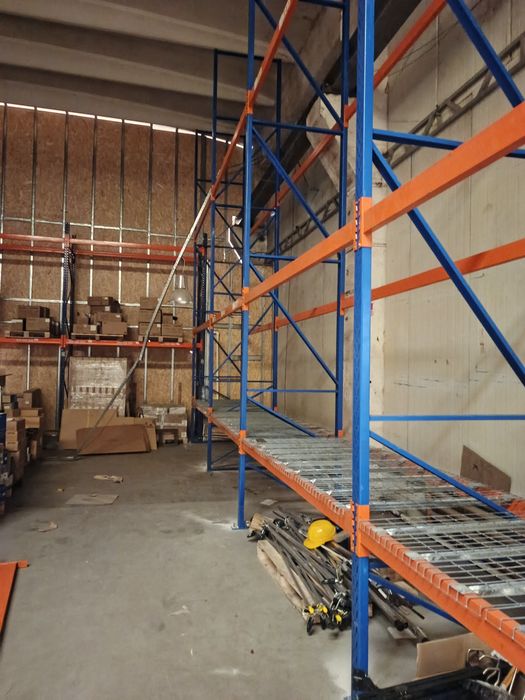 Rafturi metalice industriale second pentru hale și depozitare paleti