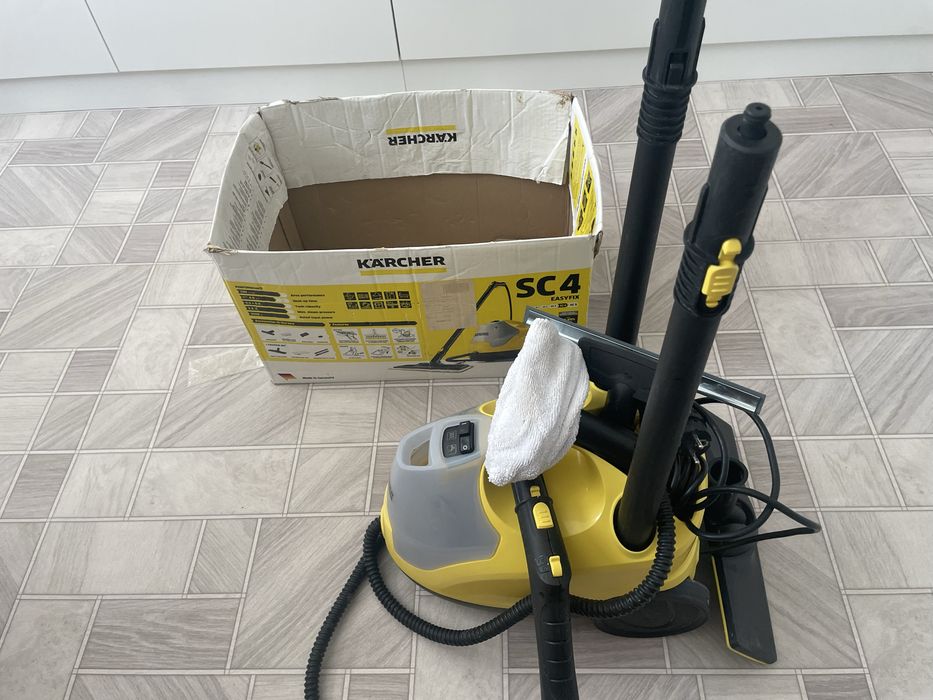 Пароотчеститель Karcher SC4