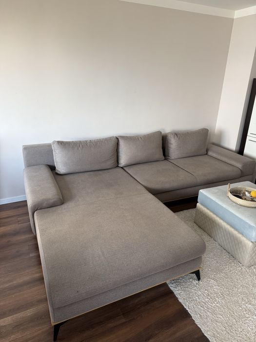 Manila corner sofa/ Ъглов диван на крачета 315/212/87