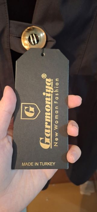 Продам демисезоное пальто / плащ