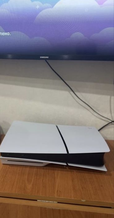 Продам PS 5 slim 1 TB