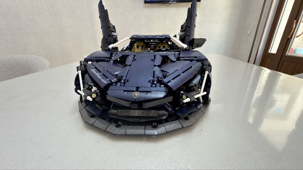 Lego Lanborjini Aventtaor