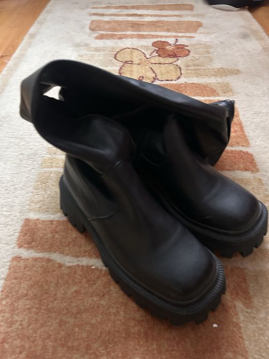 Cizme de femei inalte
