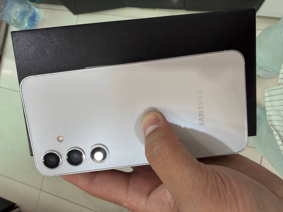 Samsung s24   256gb