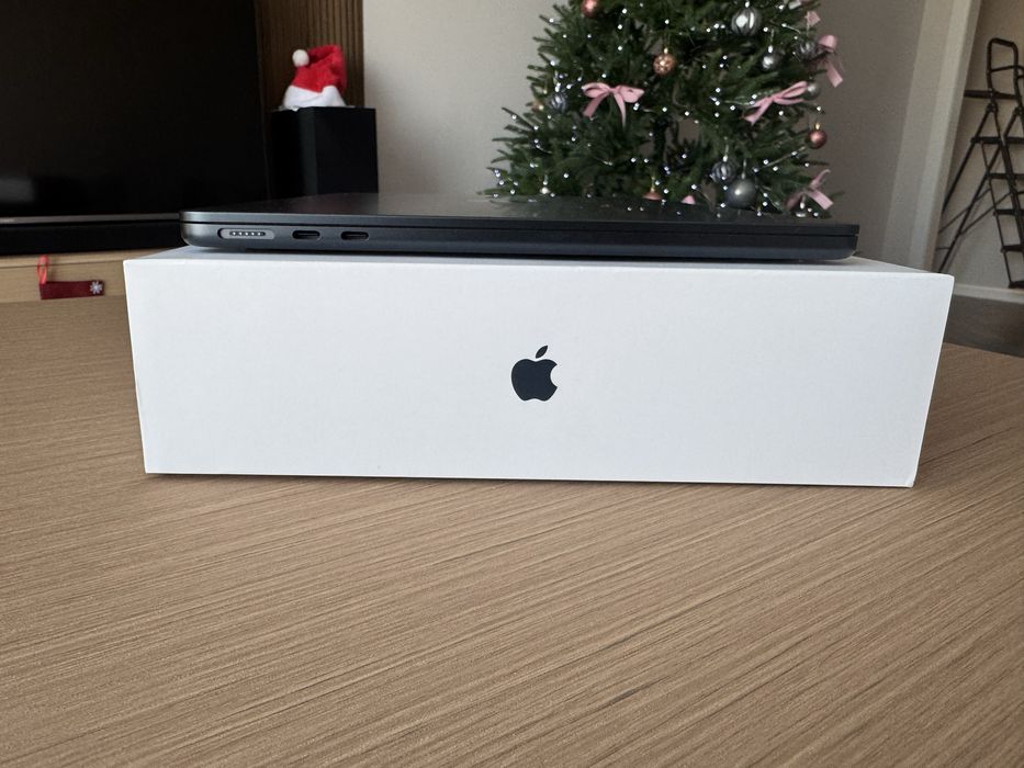 MacBook Air, 13,6 дюймов, Чип М2