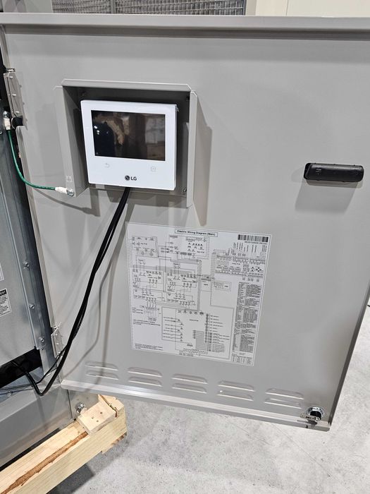 Teрмопомпа - чилър  LG KCHH020LDGC - 70 KW -  инверторна