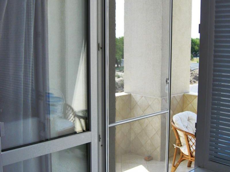 Москитные сетки для окон и дверей+жалюзи.  Выезд по всем районам беспл