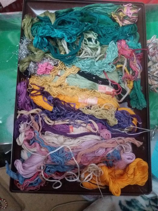 продам нитки мулине для вышивания