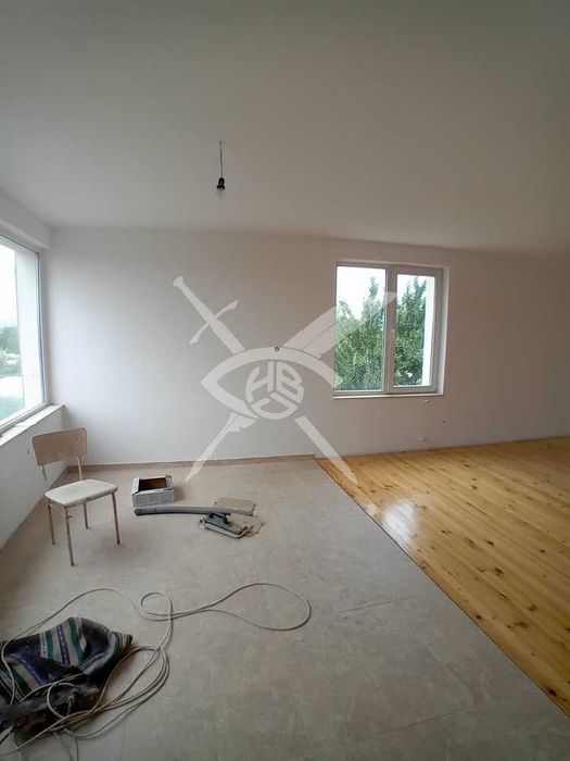 Продава се Къща в с. Мрамор, Област София-град - 410 кв.м за 903 €/кв.м - Снимка #8