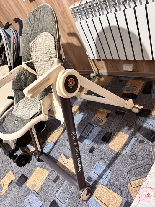 Стул для кормления