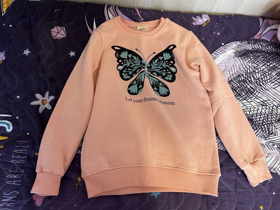 Vand bluza fetita 10-11 ani