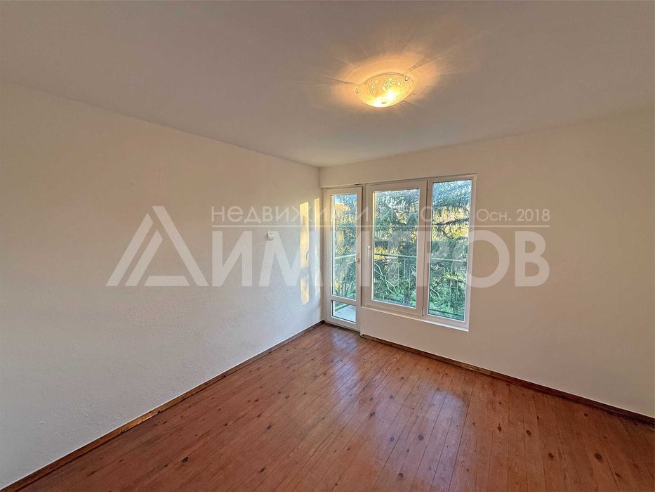 Продава се Къща в с. Зайчино ореше, Област Шумен - 120 кв.м за 417 €/кв.м - Снимка #13