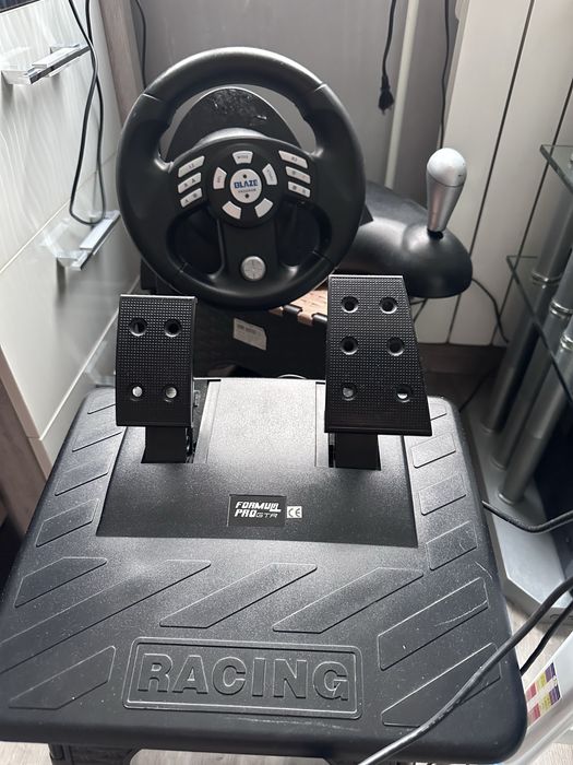 PlayStation 3 slim modat  2 controlere wireless cu foarte multe jocuri