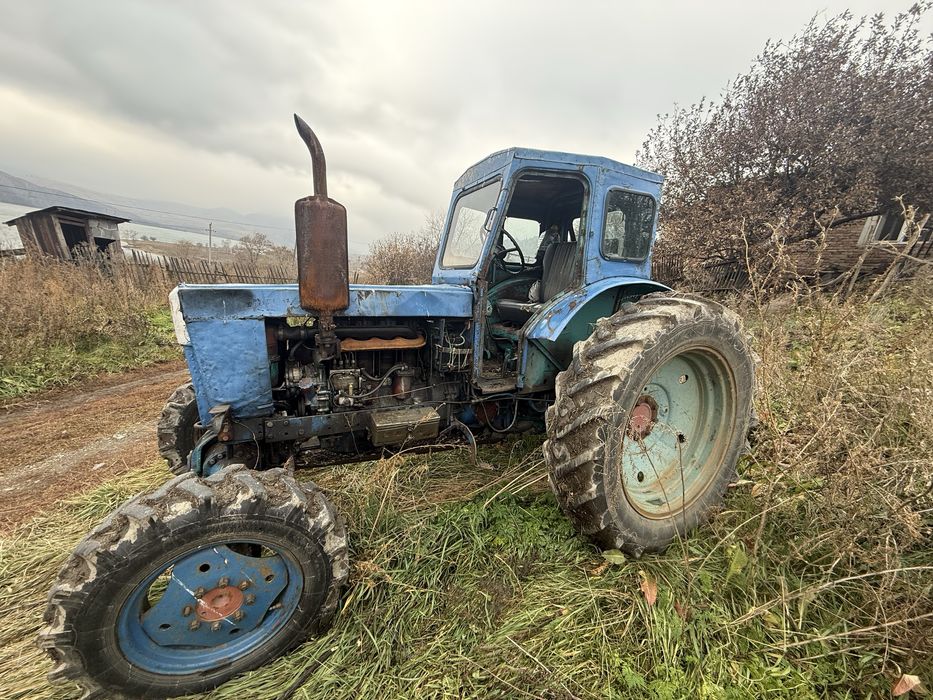 Продам трактор т40 на ходу