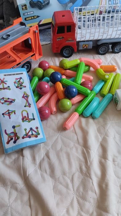 Продам детские игрушки
