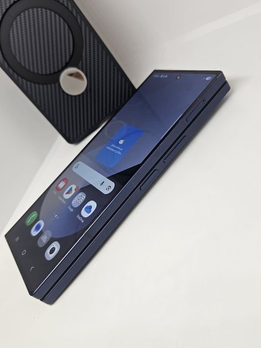Samsung Galaxy Z Fold 6 5G 256GB 12RAM Navy Blue 94% Battery 427 Цикъла