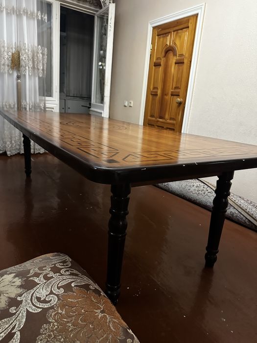 Stol 12 talik stul sotiladi