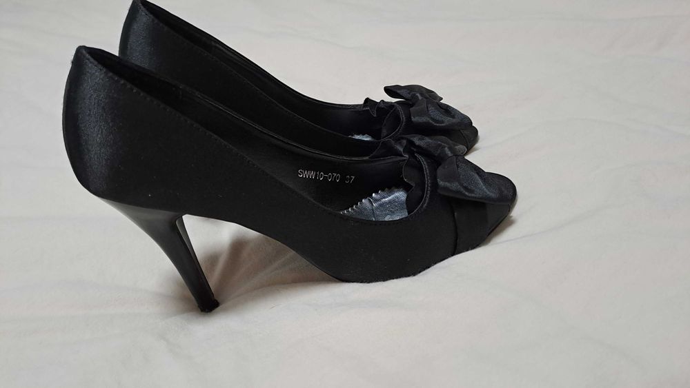 Дамски Сандали номер 37