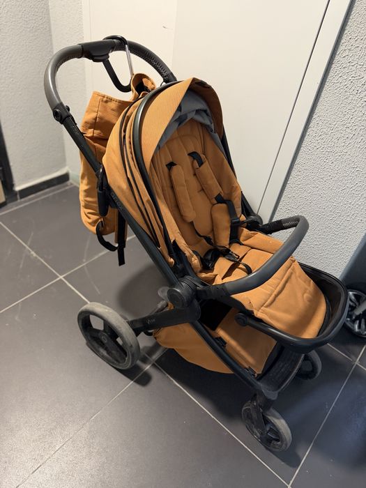 Продам коляску anex Type 2в1