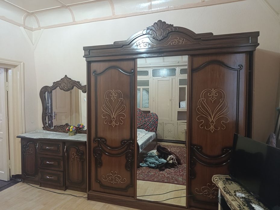 Mebel sotiladi xolati zoʻr ishlatilmagan