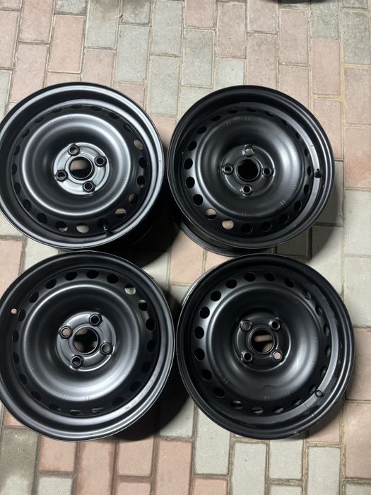 Продам диски на Рио Акцент