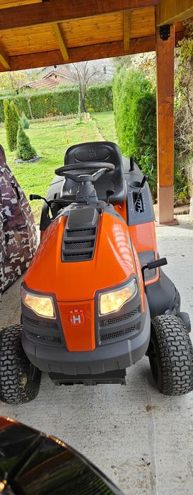 Тракторна косачка Husqvarna TC138