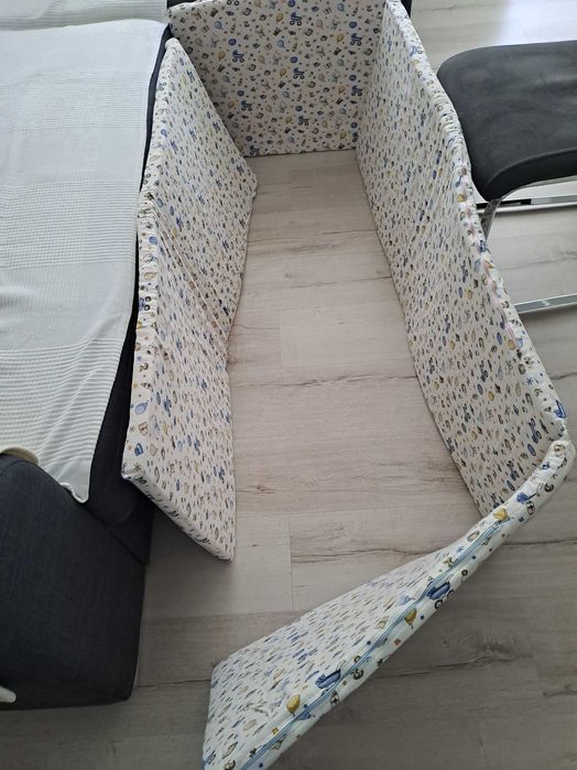 Обиколник за детска кошара