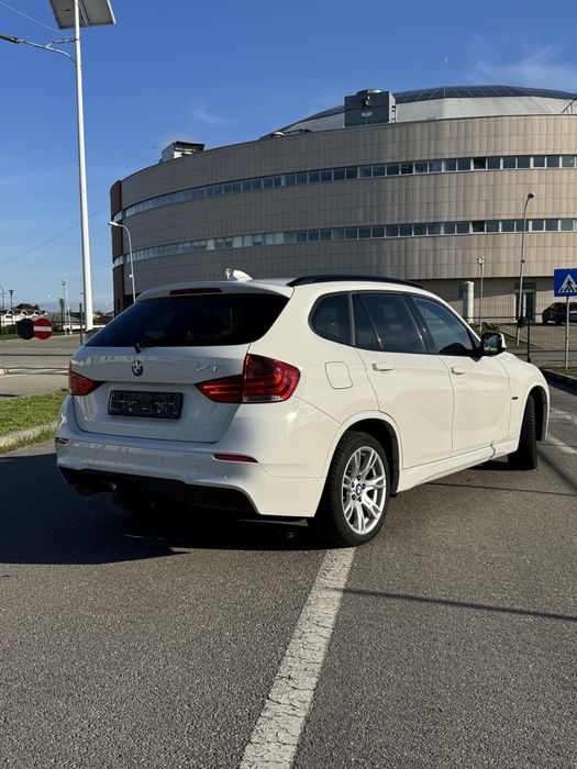 BMW X1 2012 xDrive pachet M audio Alpine