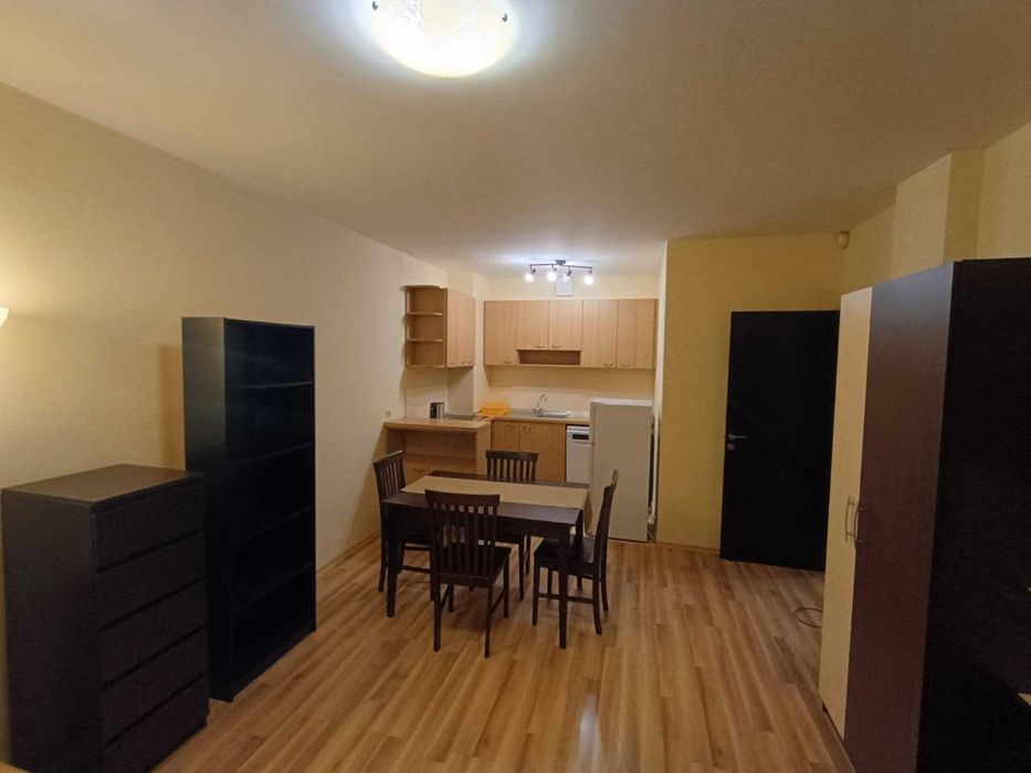 Дава се под наем Двустаен апартамент в София, Люлин 6 - 61 кв.м за 500 € - Снимка #2