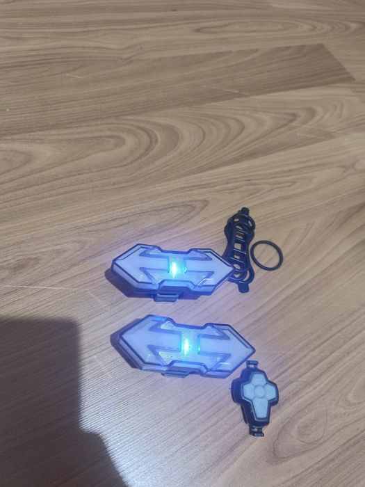 Vând piese trotineta