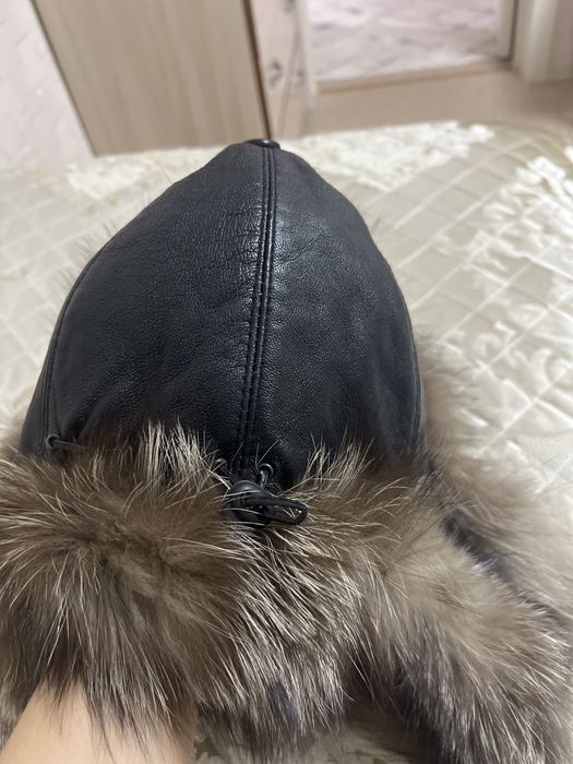 Продам б/у ушанку унисекс