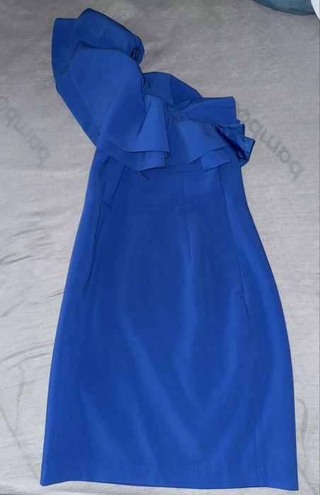 Vând rochie albastră