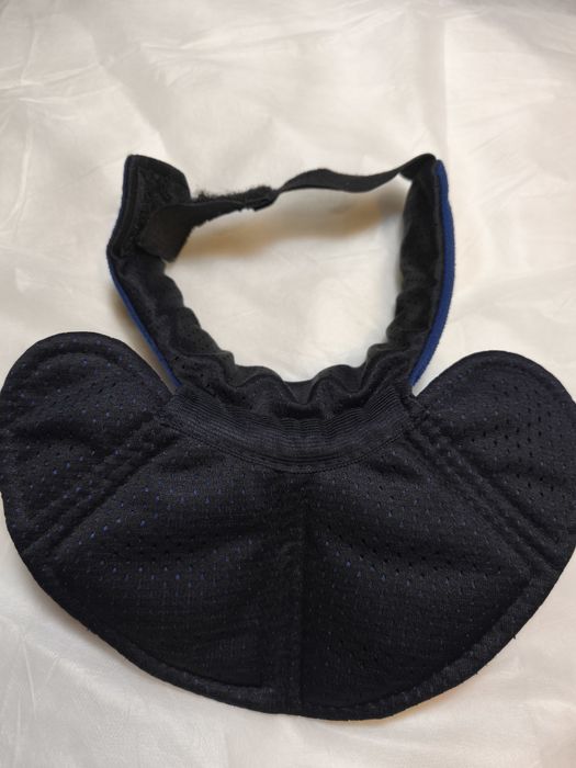 Воротник хоккейный