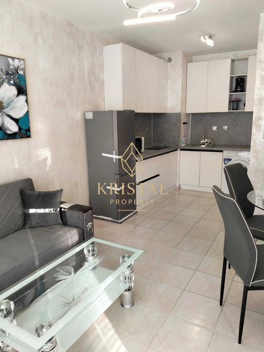 Продава се Двустаен апартамент в к.к. Слънчев бряг - 52 кв.м за 736 €/кв.м - Снимка #3
