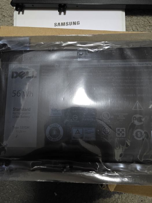 Bateri noi leptop dell cele din imagine pret 100ron