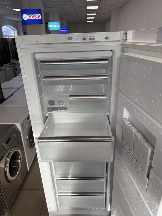 Congelator vertical Siemens GS40NA31 – 333 L – Made in Germany