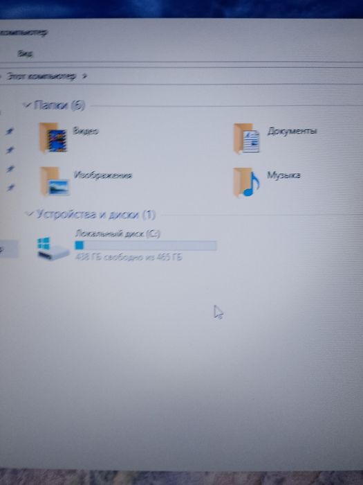 Нр 15 i3 5005u 6/500gb заряд держит