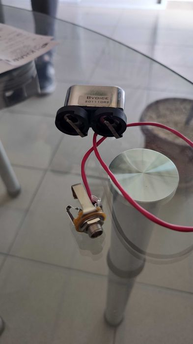 Продавам активен адаптер за Бузуки и ди бокс