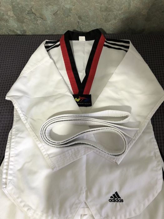 Кимоно для тхэквондо