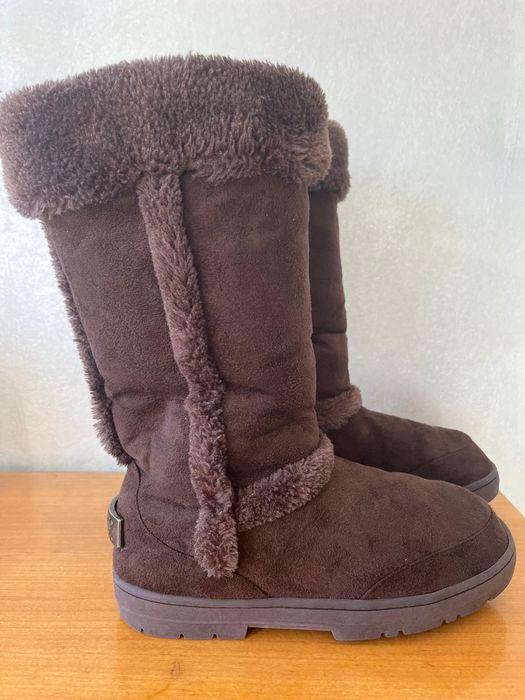 Cizme dama UGG marimea 38-38,5